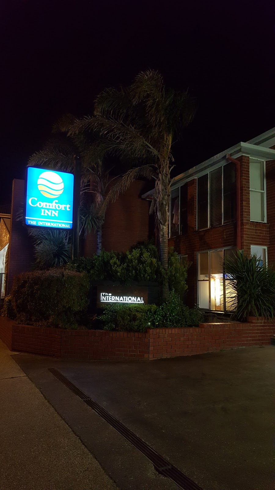 Comfort Inn The International | restaurant | 37 Great Ocean Rd, Apollo Bay VIC 3233, Australia | 0352376100 OR +61 3 5237 6100