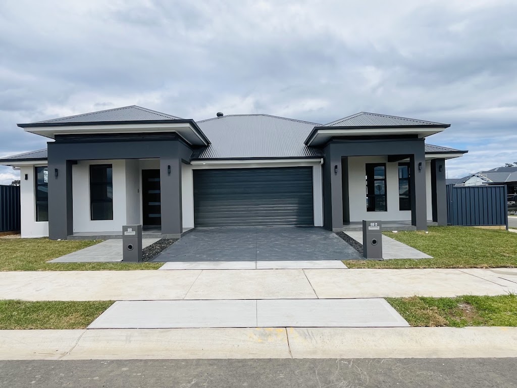 Ustad painting and decorating | 120 Northbourne Dr, Marsden Park NSW 2765, Australia | Phone: 0468 815 050