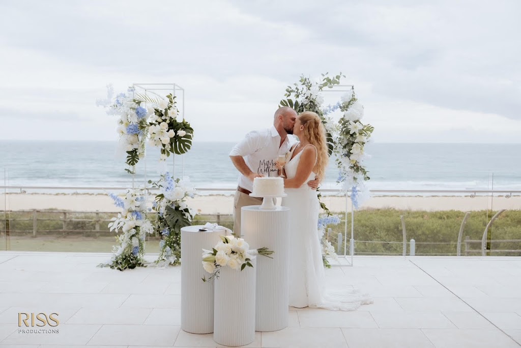 Eflowers Sydney | 724A Old Northern Rd, Dural NSW 2158, Australia | Phone: 0411 583 658