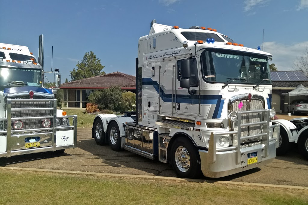Robinson Transport | moving company | 26 Binyah St, Whitton NSW 2705, Australia | 0269552621 OR +61 2 6955 2621