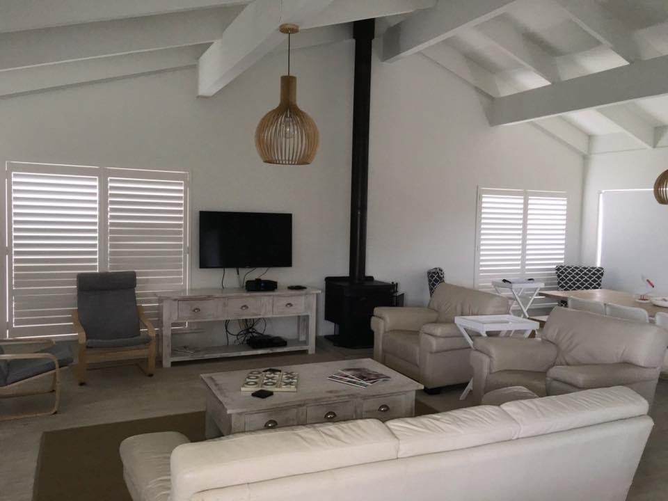 VICTOR BLINDS and CURTAINS | 10 Adelaide Rd, Victor Harbor SA 5211, Australia | Phone: (08) 8552 7616