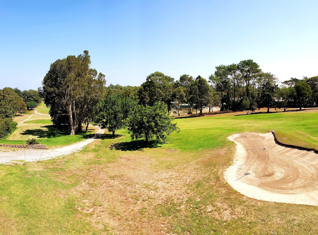 Muree Golf Club | 7 Walker Cres, Raymond Terrace NSW 2324, Australia | Phone: (02) 4987 2142