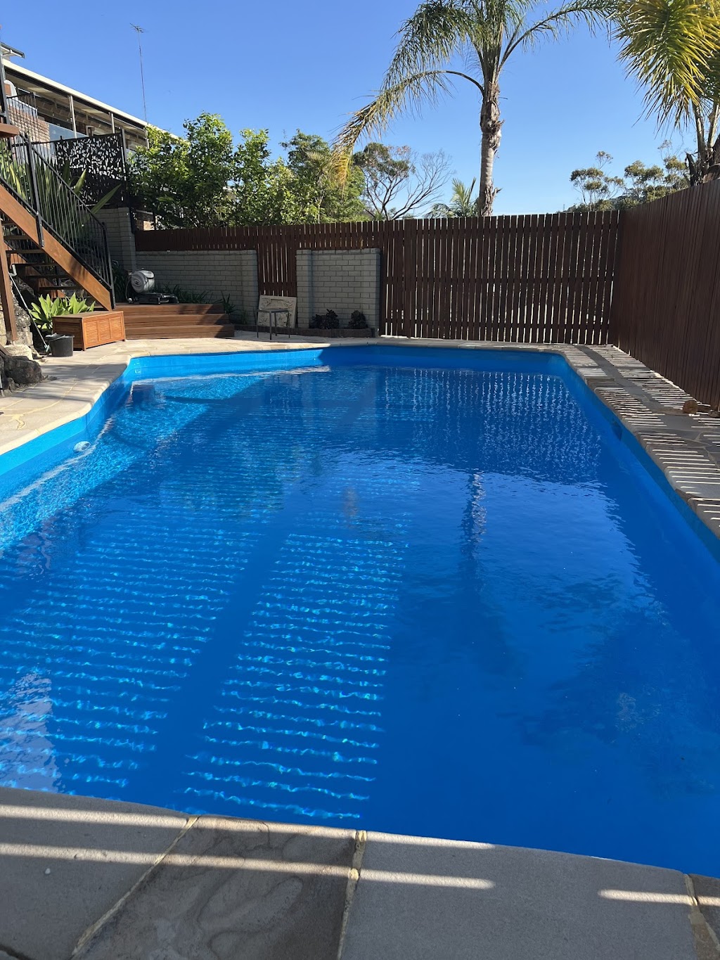 Pool Painters | Unit 24/6 Jubilee Ave, Warriewood NSW 2102, Australia | Phone: (02) 9999 1199