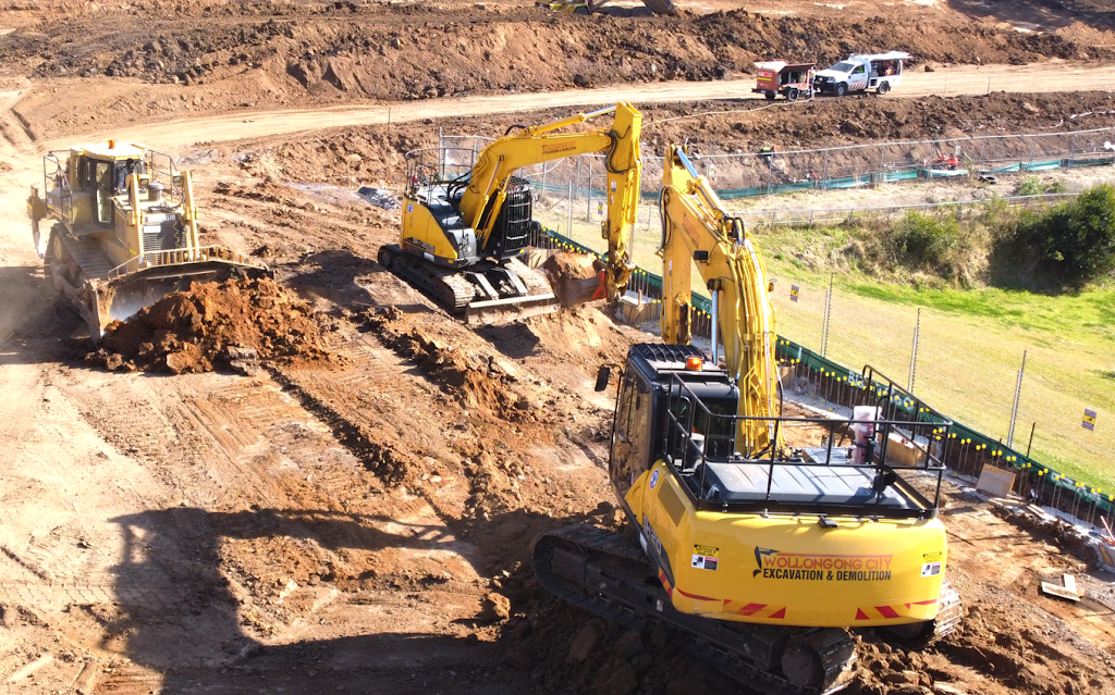Wollongong City Excavation & Demolition (WCED) | Unit 10/18 Waynote Pl, Unanderra NSW 2526, Australia | Phone: (02) 4243 7574