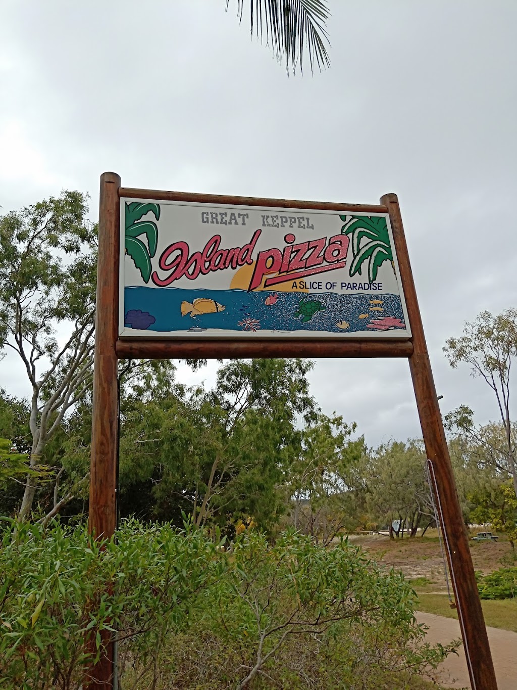 Great Keppel Island Pizza | restaurant | Esplanade, The Keppels QLD 4700, Australia