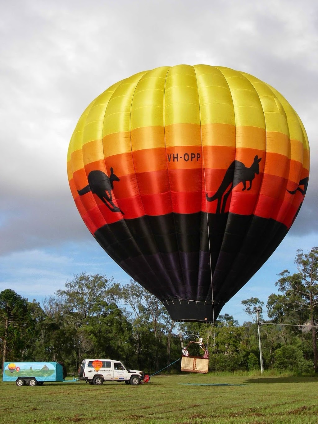 Floating Images Hot Air Balloon Flights | 259 Junction Rd, Karalee QLD 4306, Australia | Phone: (07) 3294 8770