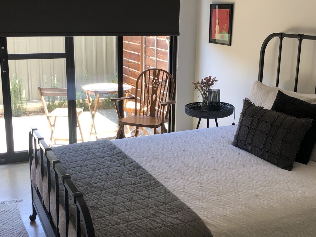 ‘Bronx Box’ short term accommodation | lodging | Formosa St, Margaret River WA 6285, Australia