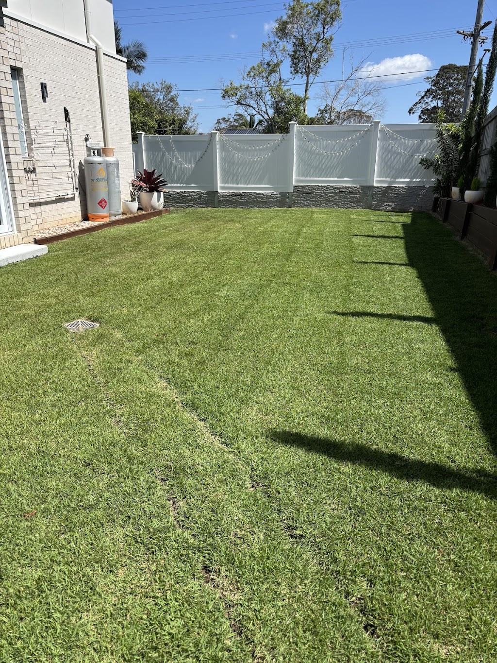 Clipz Gardening | Sprightly St, Ripley QLD 4306, Australia | Phone: 0448 210 917