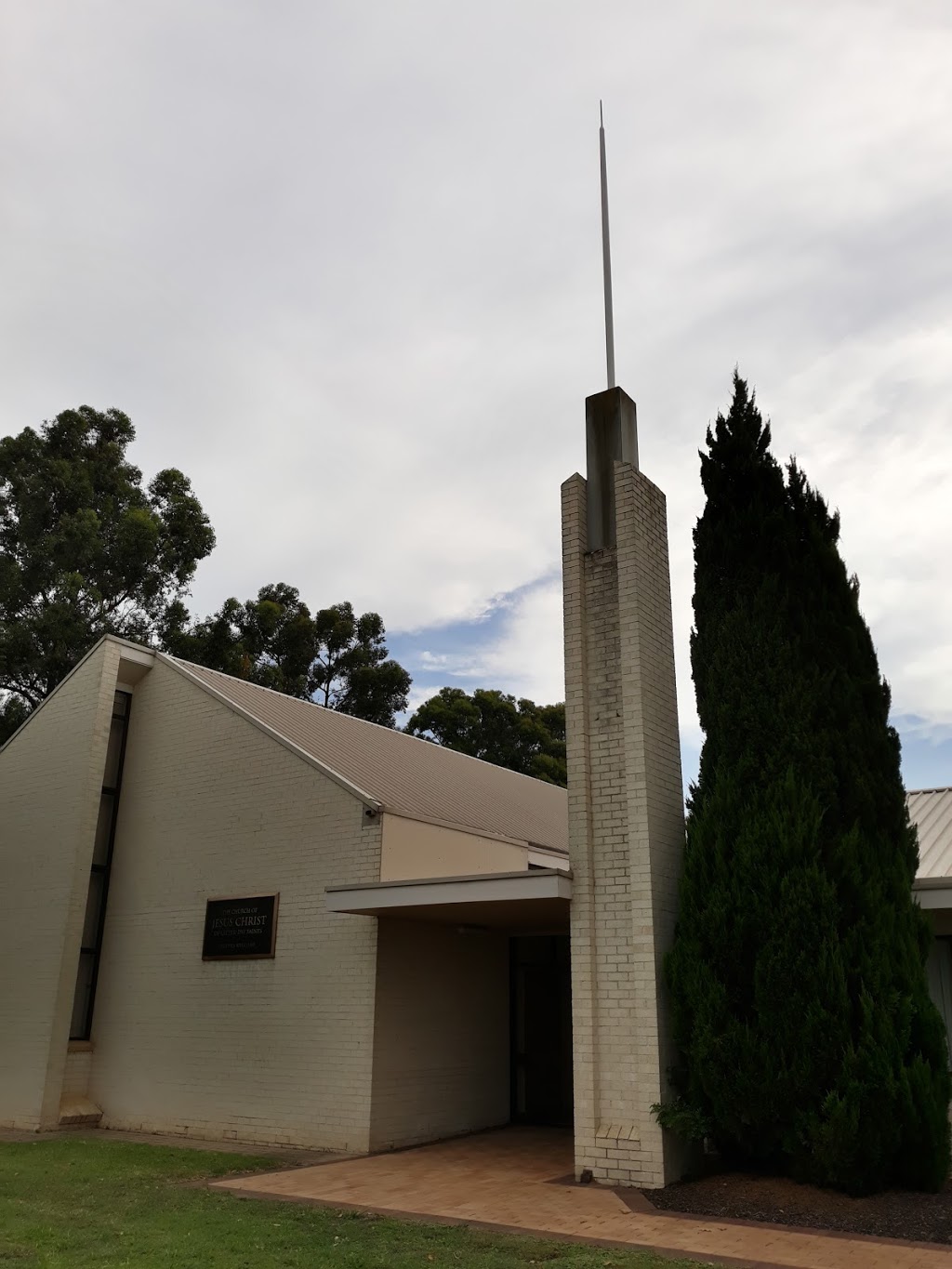 The Church of Jesus Christ of Latter-day Saints | church | 10 Inalls Ln, Richmond NSW 2753, Australia