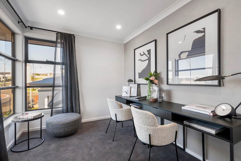 Seaford Heights Display Home - Simonds Homes (Vista Estate) | general contractor | 21 Espial Street, Seaford Heights SA 5169, Australia | 0477057299 OR +61 477 057 299