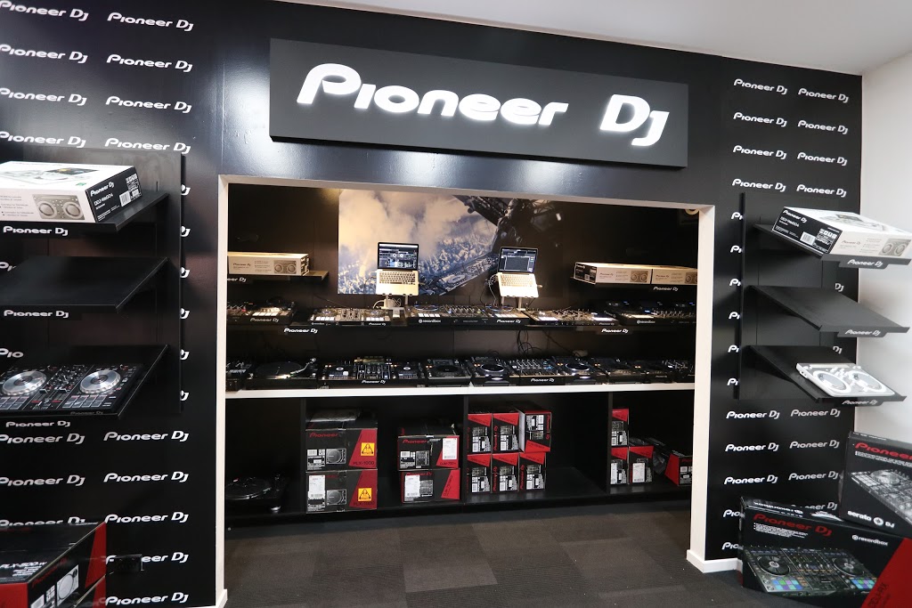 Store DJ Fitzroy North (Melbourne) | electronics store | 161 St Georges Rd, Fitzroy North VIC 3068, Australia | 0394868552 OR +61 3 9486 8552