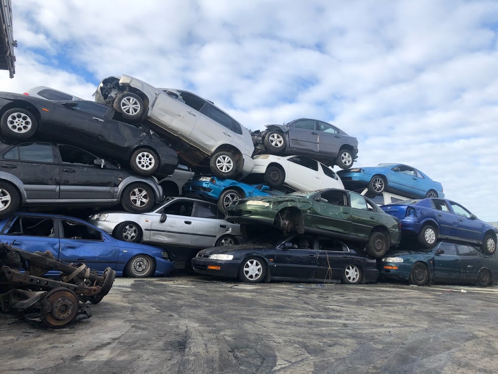 Brisbane Auto Wreckers - Cash your Cars | car dealer | 25/27 Edith St, Coopers Plains QLD 4108, Australia | 0730826447 OR +61 7 3082 6447