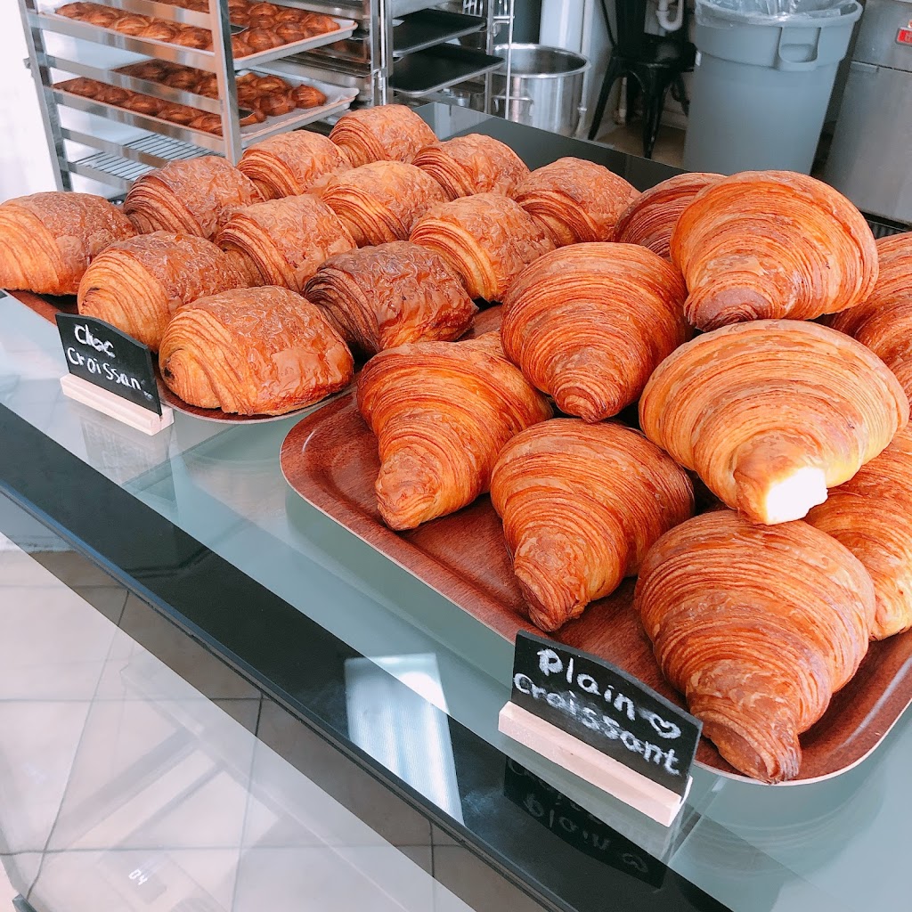Supersweet Pastry | bakery | shop3/6 Farr Pl, Isaacs ACT 2607, Australia