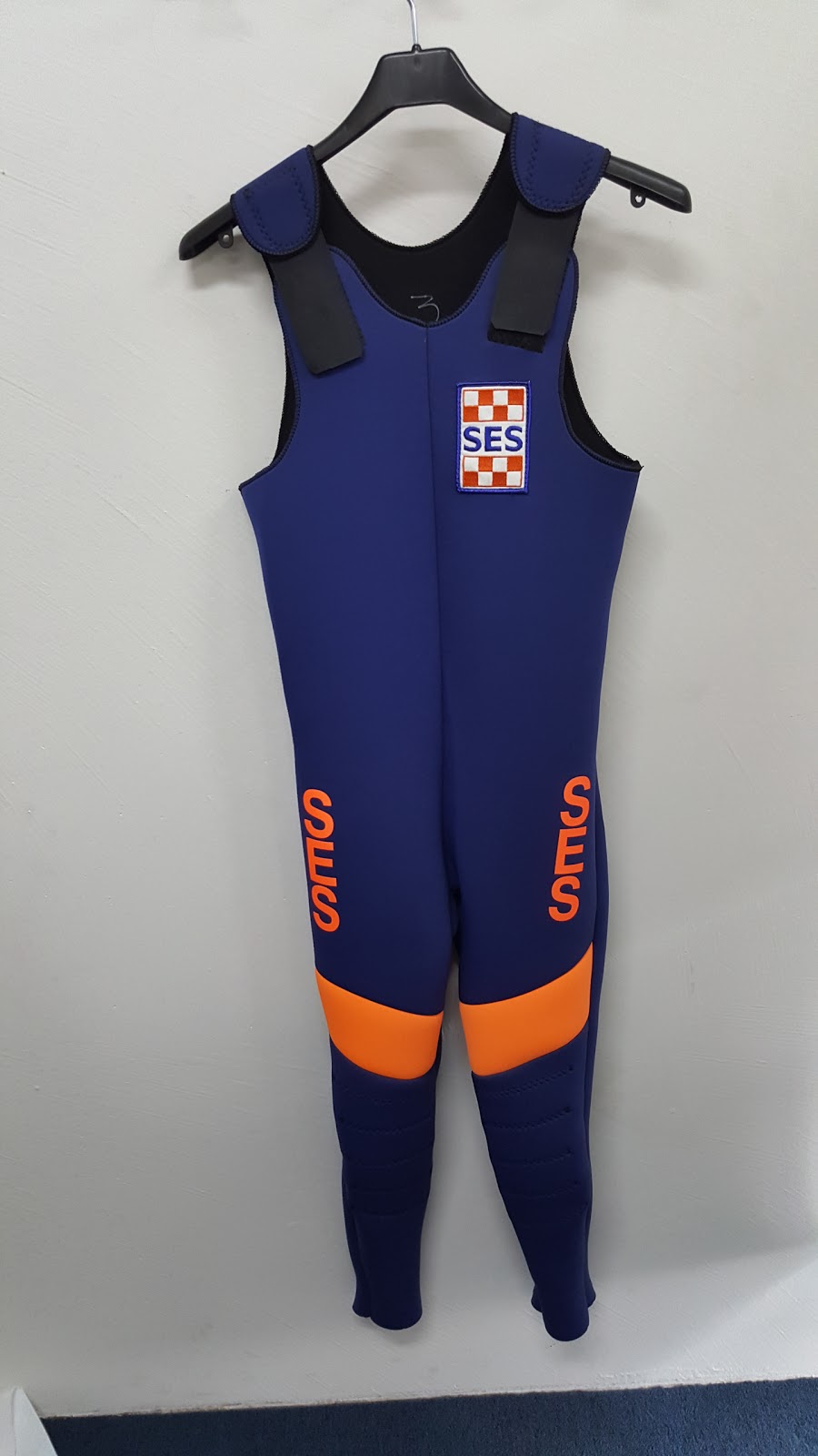 Oceansuits | 3/101 Wedgewood Rd, Hallam VIC 3803, Australia | Phone: (03) 9702 4993