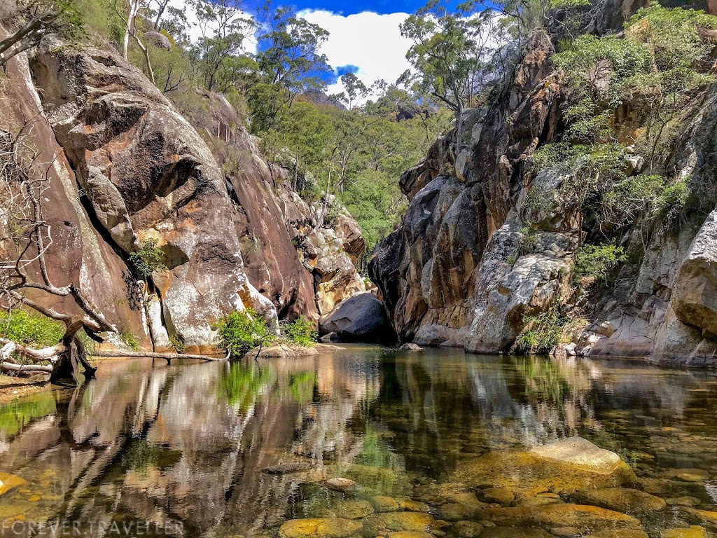 Lower Portals Carpark | parking | Lower Portals Rd, Mount Barney QLD 4287, Australia