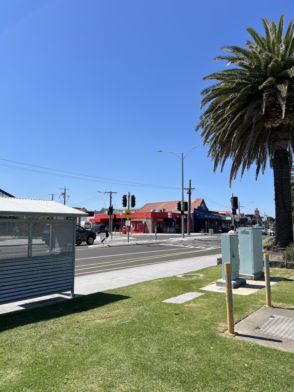 Telstra Payphone | 0 Esplanade, Lakes Entrance VIC 3909, Australia | Phone: 1800 011 433