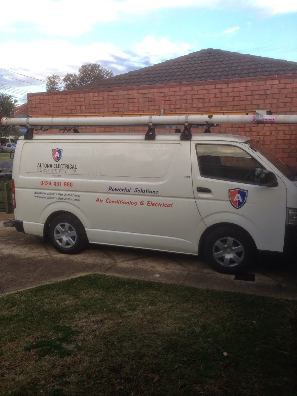 Altona Electrical Services P/L | 15 Reddrop Ct, Altona Meadows VIC 3028, Australia | Phone: 0424 431 980