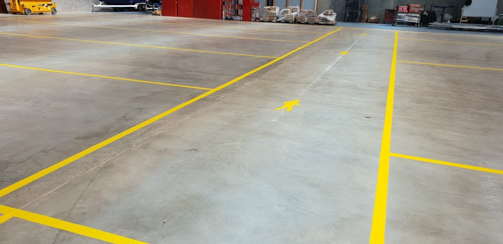 Flash Linemarking | 30 Diamond Dr, Koo Wee Rup VIC 3981, Australia | Phone: 0411 220 252