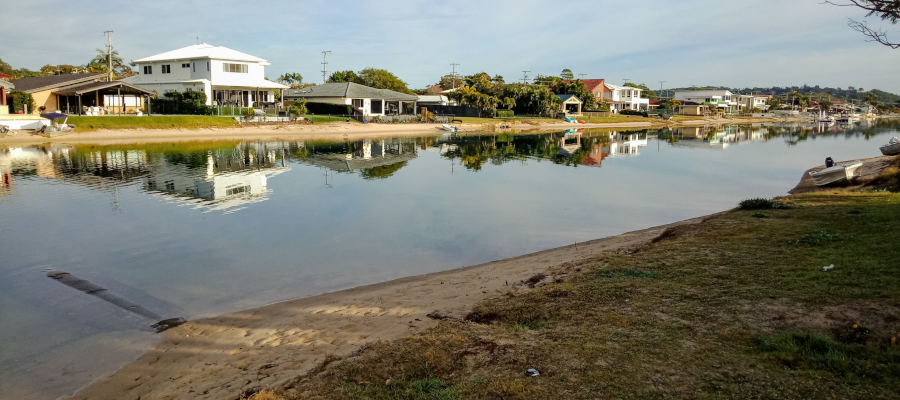 Gold Coast Fishing Spots - Tahiti Place Reserve | park | Tahiti Place, Palm Beach QLD 4221, Australia