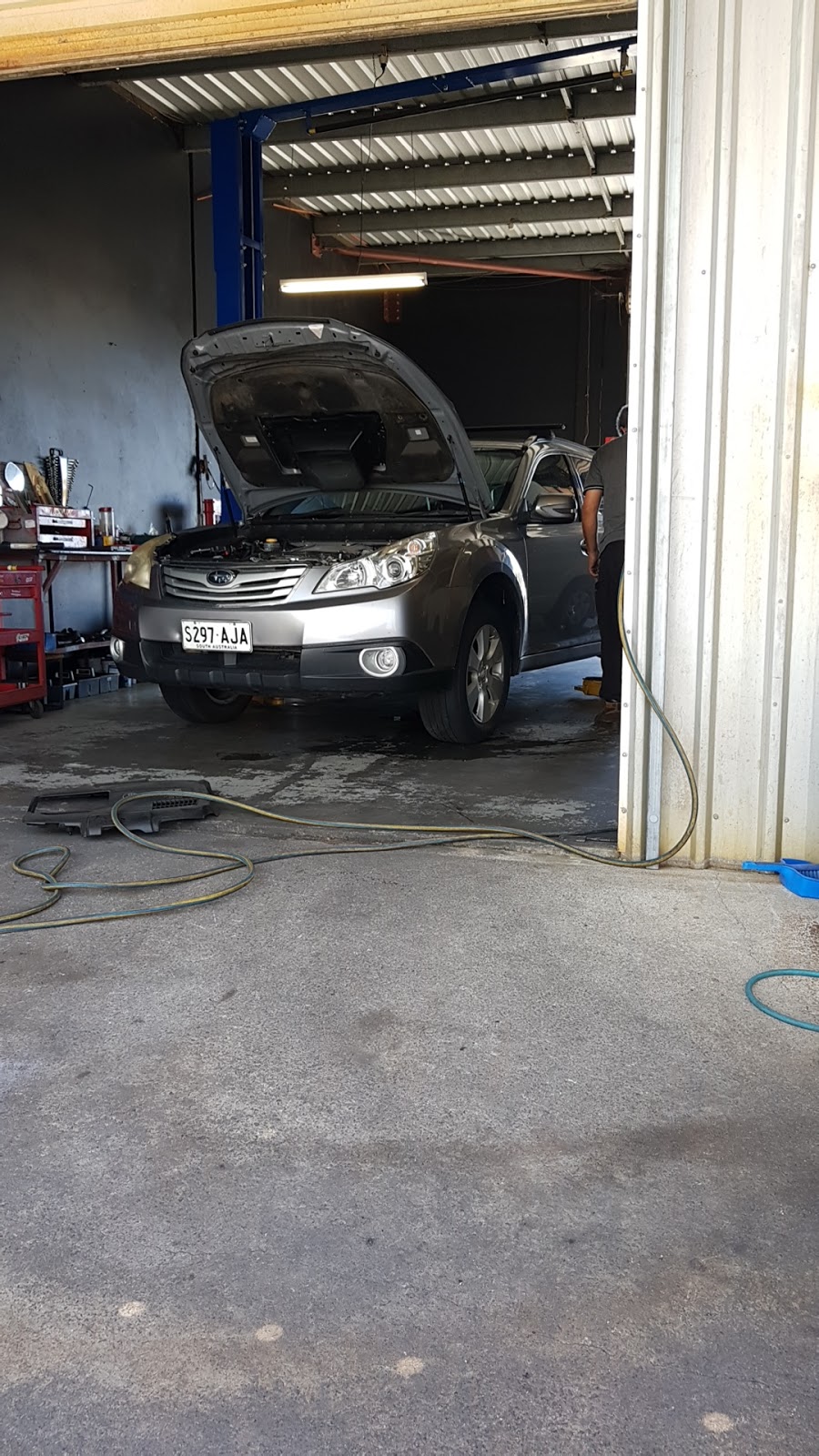 Al Rubey Automotive | car repair | Unit 6/137 Kelvin Rd, Maddington WA 6109, Australia | 0403496806 OR +61 403 496 806