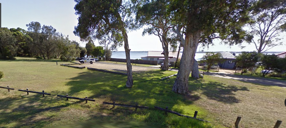 Elizabeth Bay Park | park | 2C Elizabeth Bay Dr, Lake Munmorah NSW 2259, Australia