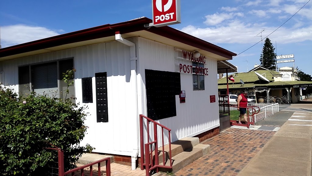 Australia Post - Wyalong LPO | post office | 61 Neeld St, Wyalong NSW 2671, Australia | 0269722696 OR +61 2 6972 2696