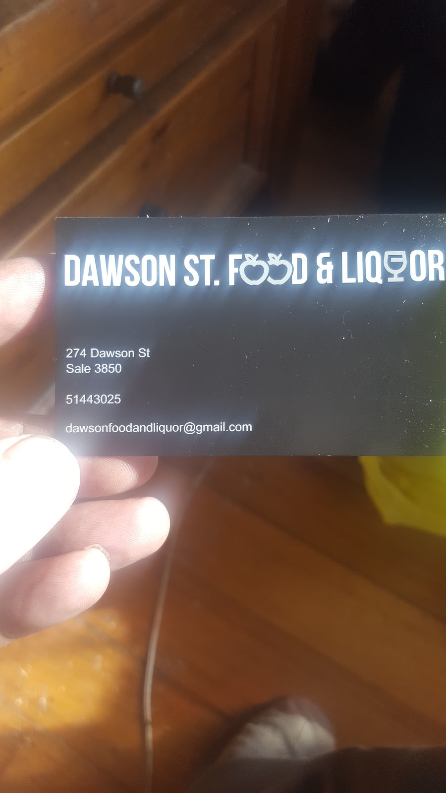 Dawson St Food & Liquor | store | 274 Dawson St, Sale VIC 3850, Australia | 0351443025 OR +61 3 5144 3025