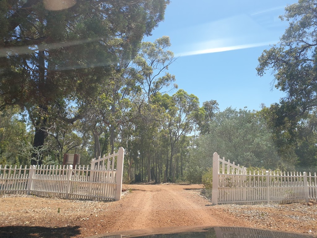 Wooroloo Cemetery | cemetery | 680 Linley Valley Rd, Wooroloo WA 6558, Australia