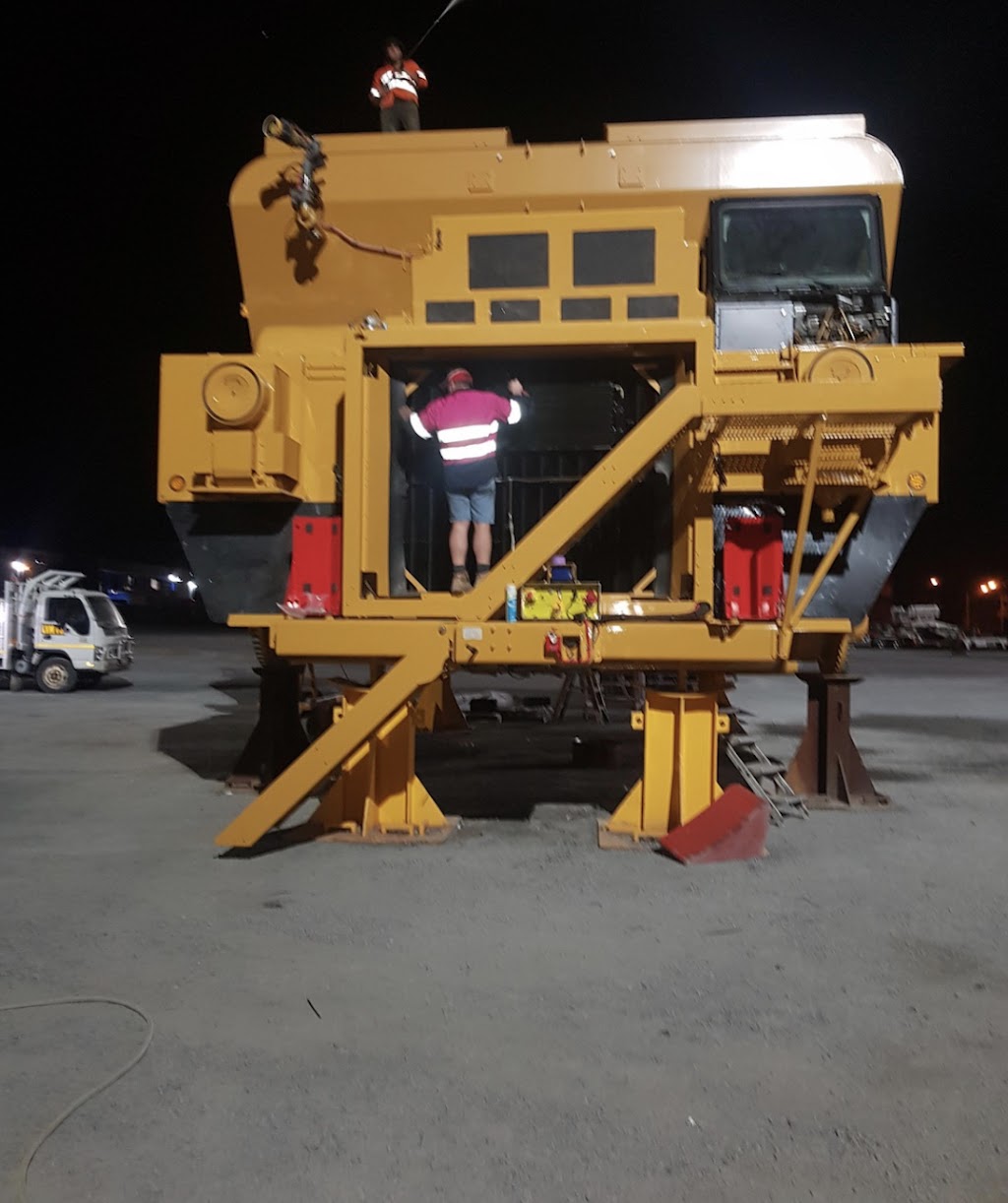 Truck and Earth Heavy Mechanical | 54 Edward St, Chinchilla QLD 4413, Australia | Phone: 1800 027 325
