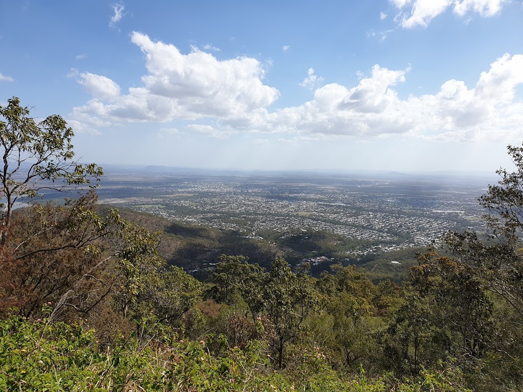 Limestone Creek Conservation Park | Parkhurst QLD 4702, Australia