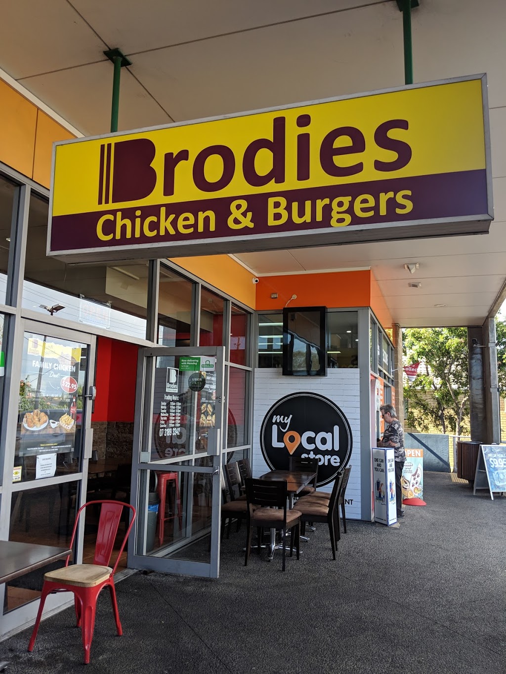 Brodies Chicken and Burgers Chermside | 2/634 Gympie Rd, Chermside QLD 4032, Australia | Phone: (07) 3189 3342