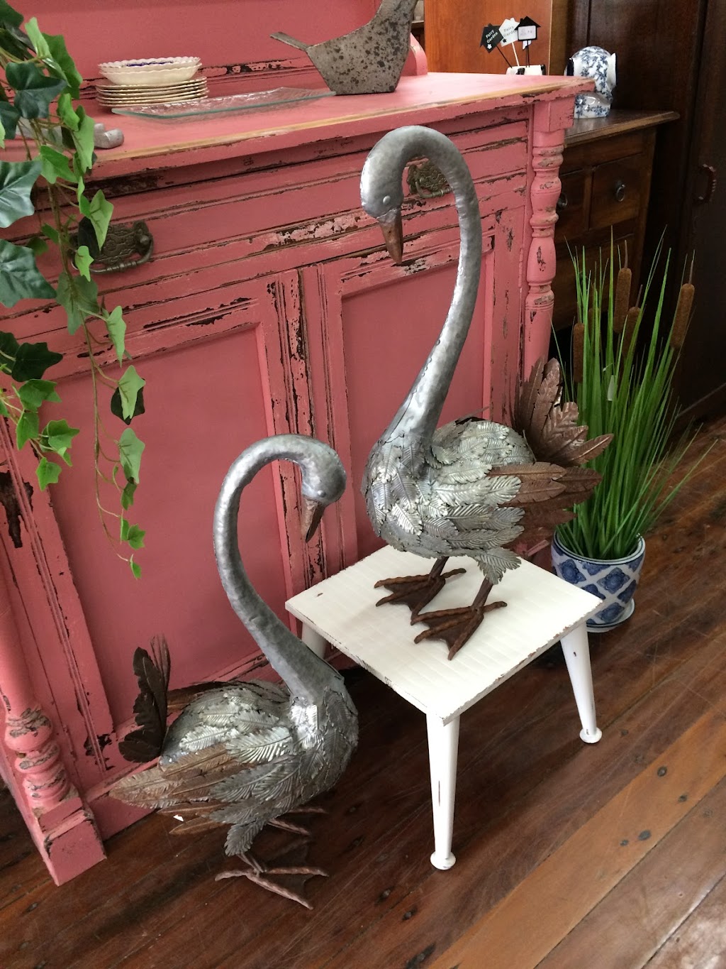 Love This Furniture And Decor Gympie | 2 Mary St, Gympie QLD 4570, Australia | Phone: 0423 600 806