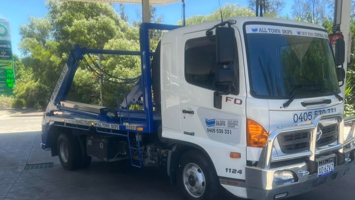 All Town Skips | 1A McIntosh Dr, Mayfield West NSW 2304, Australia | Phone: 0405 539 331