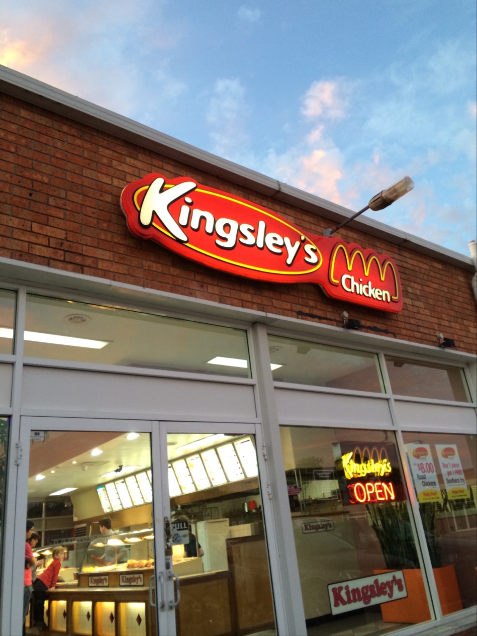 Kingsleys Chicken Belconnen | 1 Rae St, Belconnen ACT 2617, Australia | Phone: (02) 6108 4574
