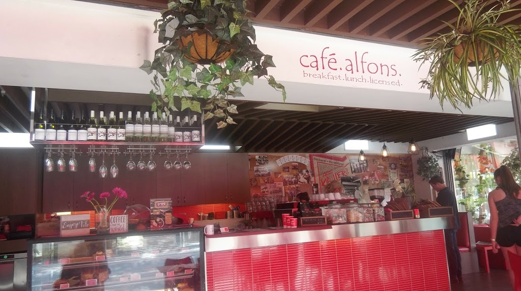 Cafe Alfons | cafe | 38 Thomas Dr, Surfers Paradise QLD 4218, Australia | 0755387660 OR +61 7 5538 7660