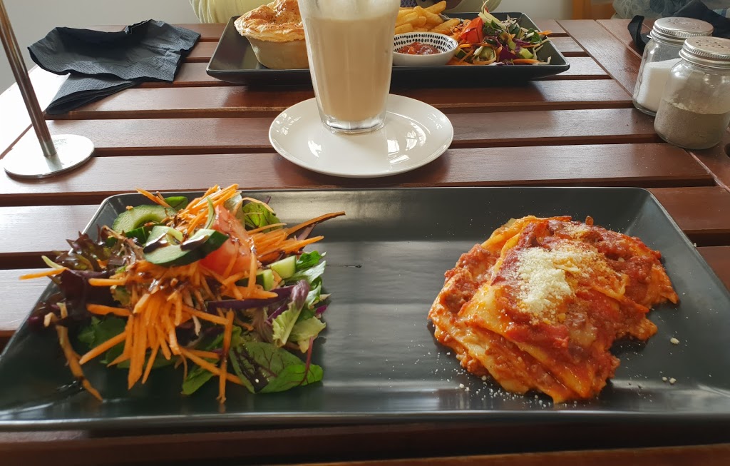Latte Dah Cafe | restaurant | 2 Welshpool Rd, Toora VIC 3962, Australia