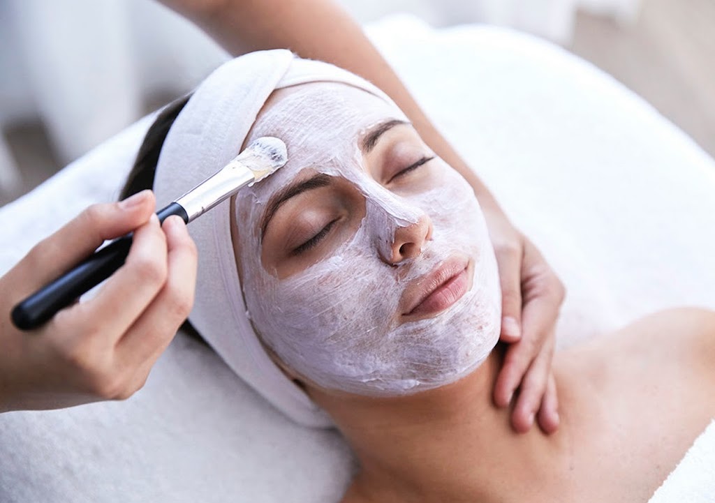 Vibe and glow by Sandeep | 53 Nectar Cct, Redbank Plains QLD 4301, Australia | Phone: 0432 142 974