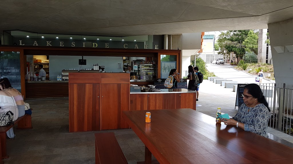 Lakeside Cafe | cafe | Building 49, Jocks Rd, St Lucia QLD 4067, Australia