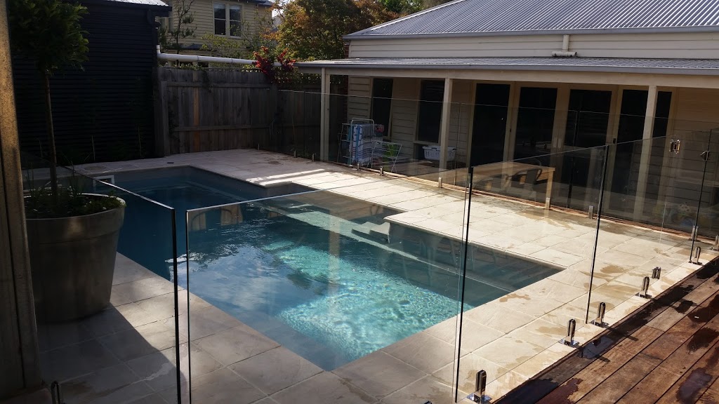 Pauls Pool Fencing | 29 Magnetic Dr, Mount Duneed VIC 3217, Australia | Phone: 0413 329 987