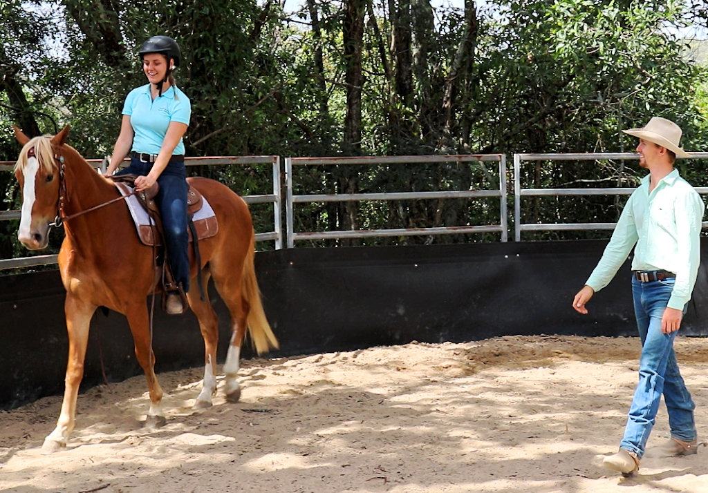 Stuart Clunes Equine Training |  | 70 Tarata Rd, Guanaba QLD 4210, Australia | 0402613046 OR +61 402 613 046