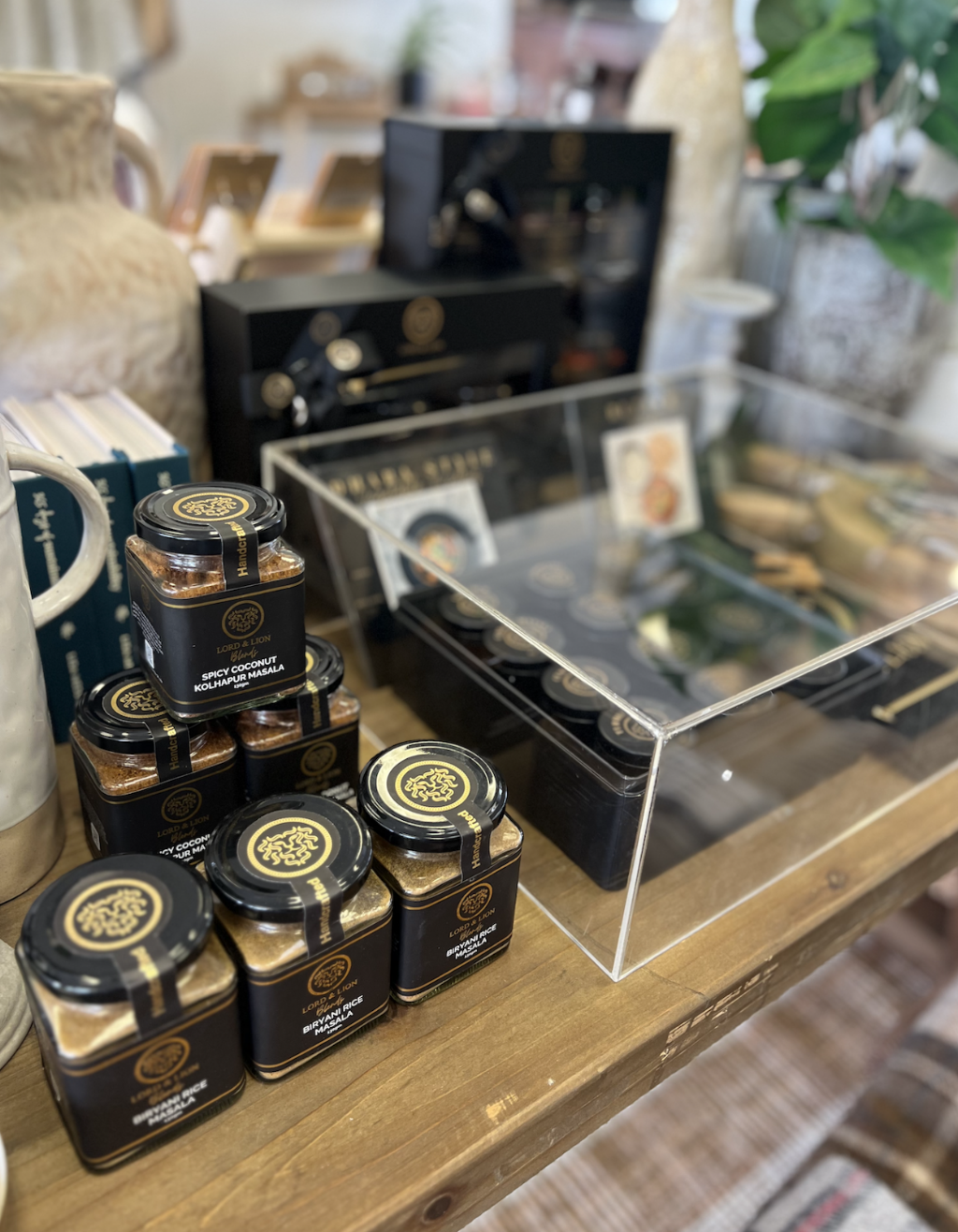 Home with Henry Interiors | 76 Greenwell Point Rd, Greenwell Point NSW 2540, Australia | Phone: 0434 101 833