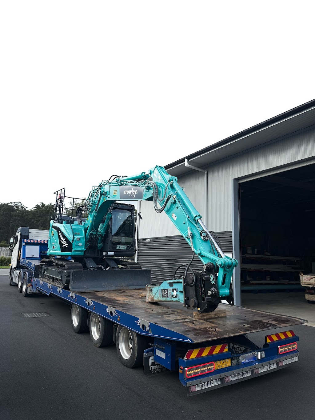 Crowley Hire | 22A Orontes Cl, Sancrox NSW 2446, Australia | Phone: 0401 728 224