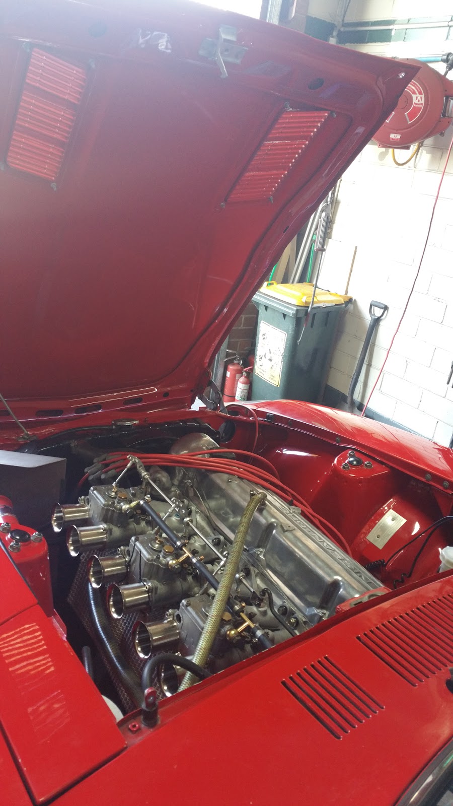 Mia Engine Services | car repair | 22/1-5 Thew Parade, Cromer NSW 2099, Australia | 0299825288 OR +61 2 9982 5288