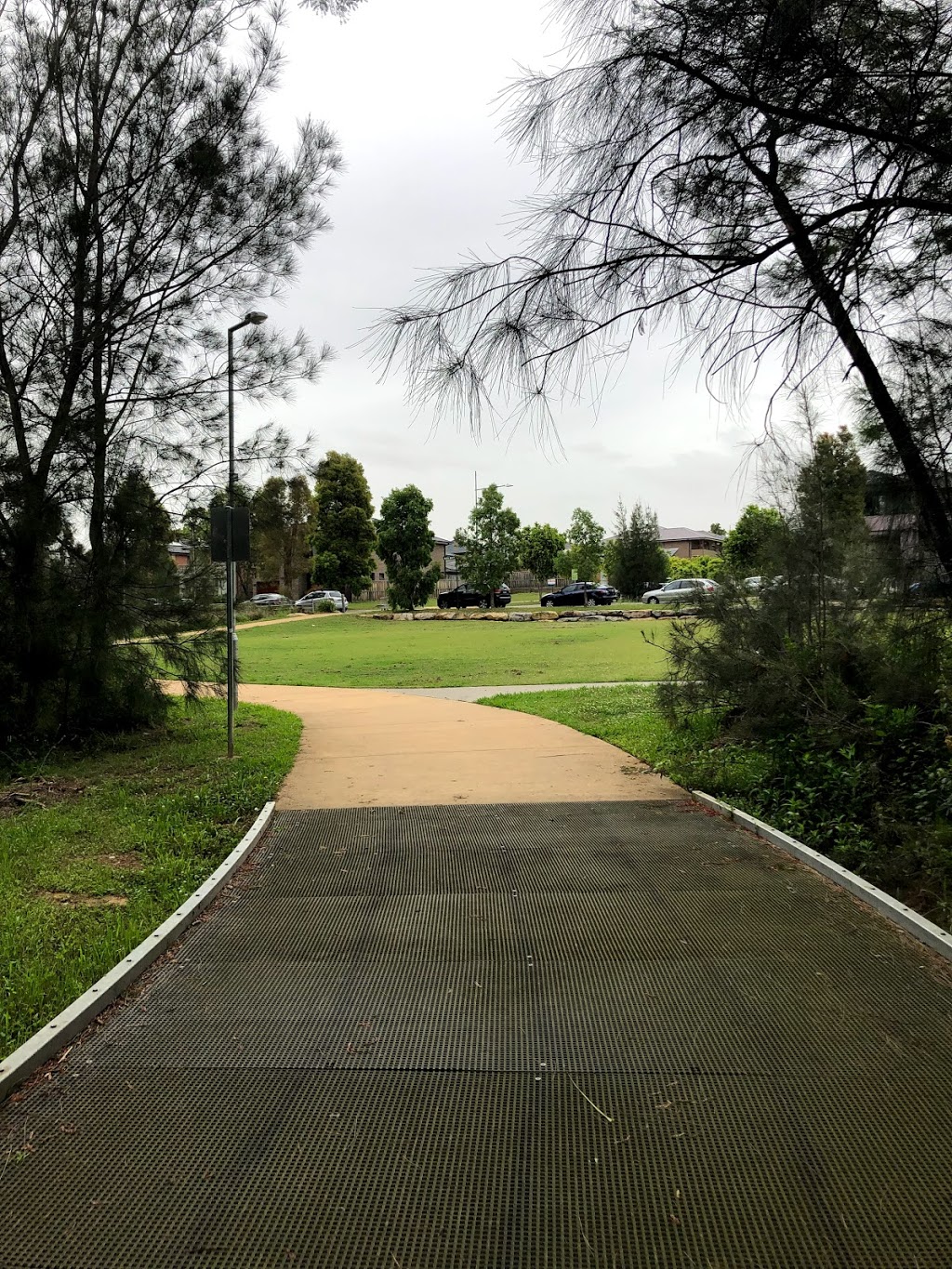 Ironbark Ridge Reserve | park | Rouse Hill NSW 2155, Australia | 0298396000 OR +61 2 9839 6000