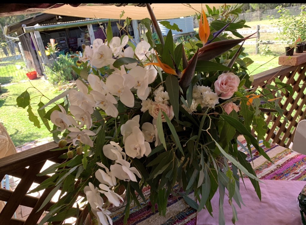 Hawkesbury Flower shop | florist | 2/26-28 Laurence St, Hobartville NSW 2753, Australia | 0456214869 OR +61 456 214 869