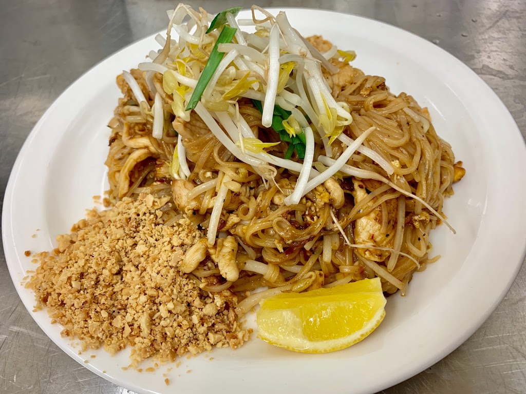 Taste Me Thai | 212 College Rd, Karana Downs QLD 4306, Australia | Phone: 0452 432 544