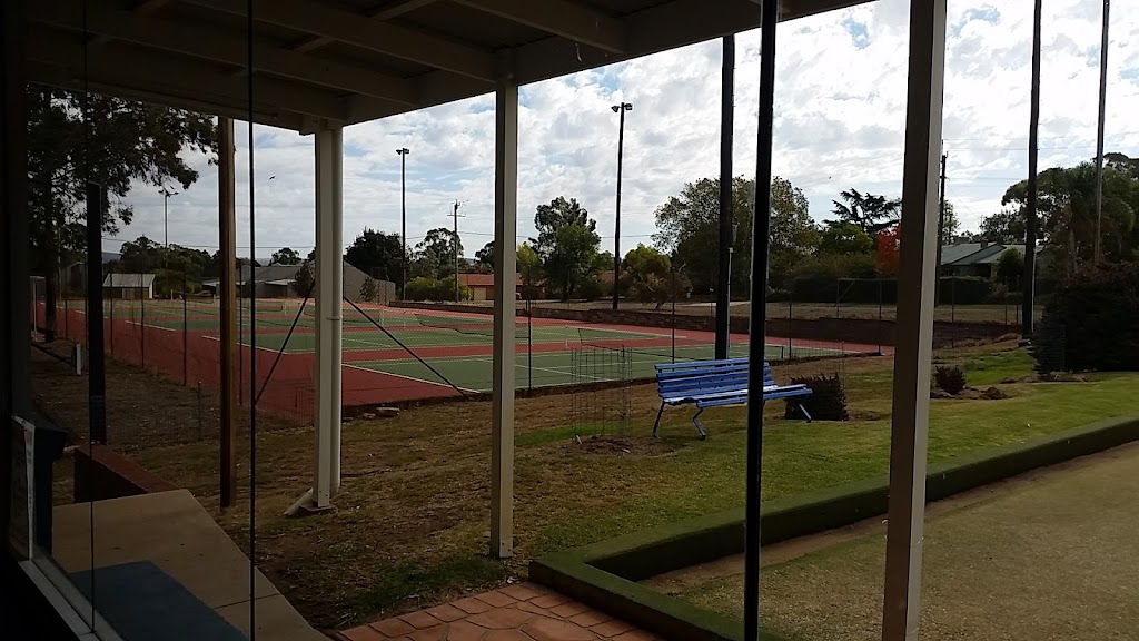 Gulgong Bowling & Sporting Club |  | 1 Tallawang Rd, Gulgong NSW 2852, Australia | 0263741054 OR +61 2 6374 1054