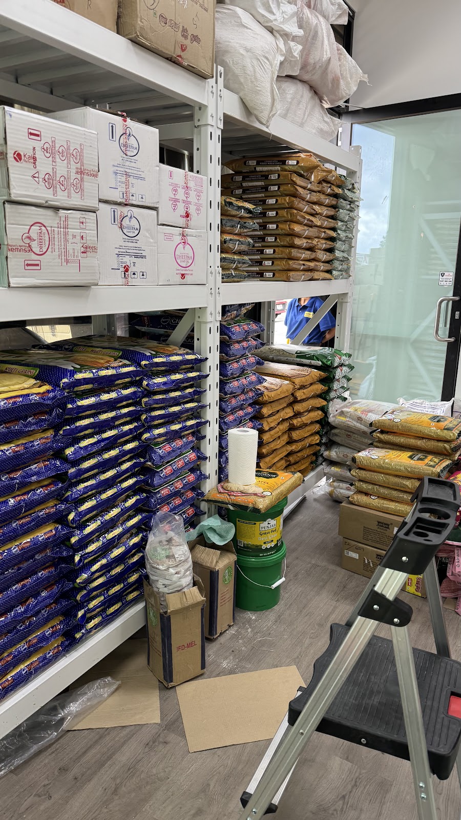 Suvidha Grocery & Cafe | 1 Welcome Parade, Wyndham Vale VIC 3024, Australia | Phone: 0478 589 071