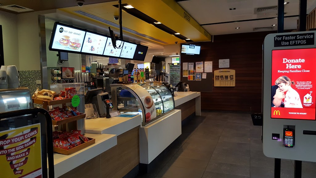 McDonalds Yeppoon | 48 Park St, Yeppoon QLD 4703, Australia | Phone: (07) 4939 2133