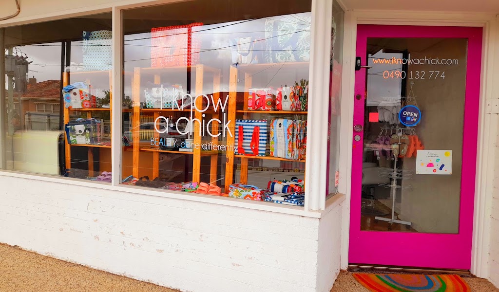 I know a chick | 20 Pine Ave, North Shore VIC 3214, Australia | Phone: 0490 132 774